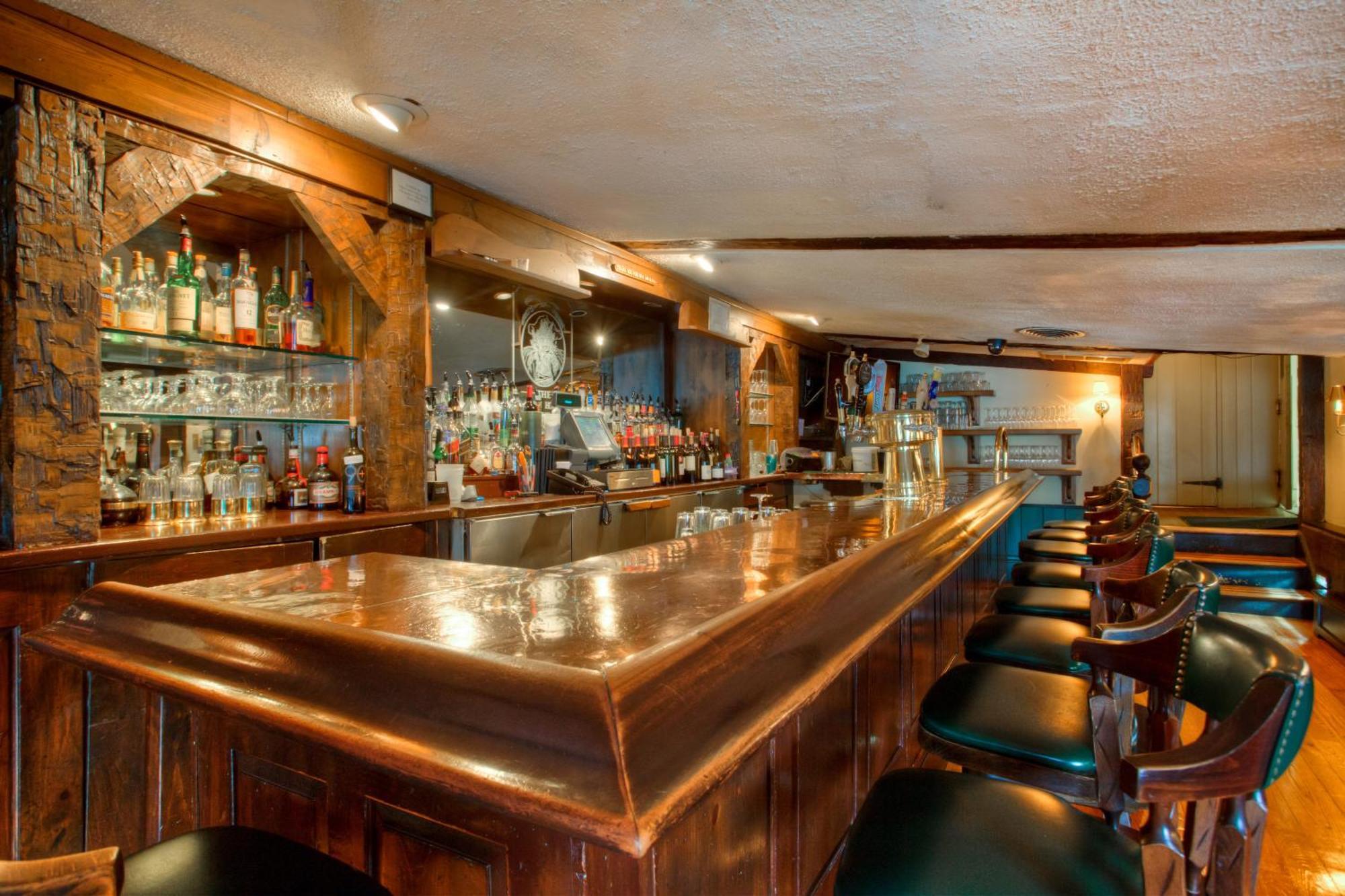 The Olde Mill Inn Basking Ridge Exterior photo