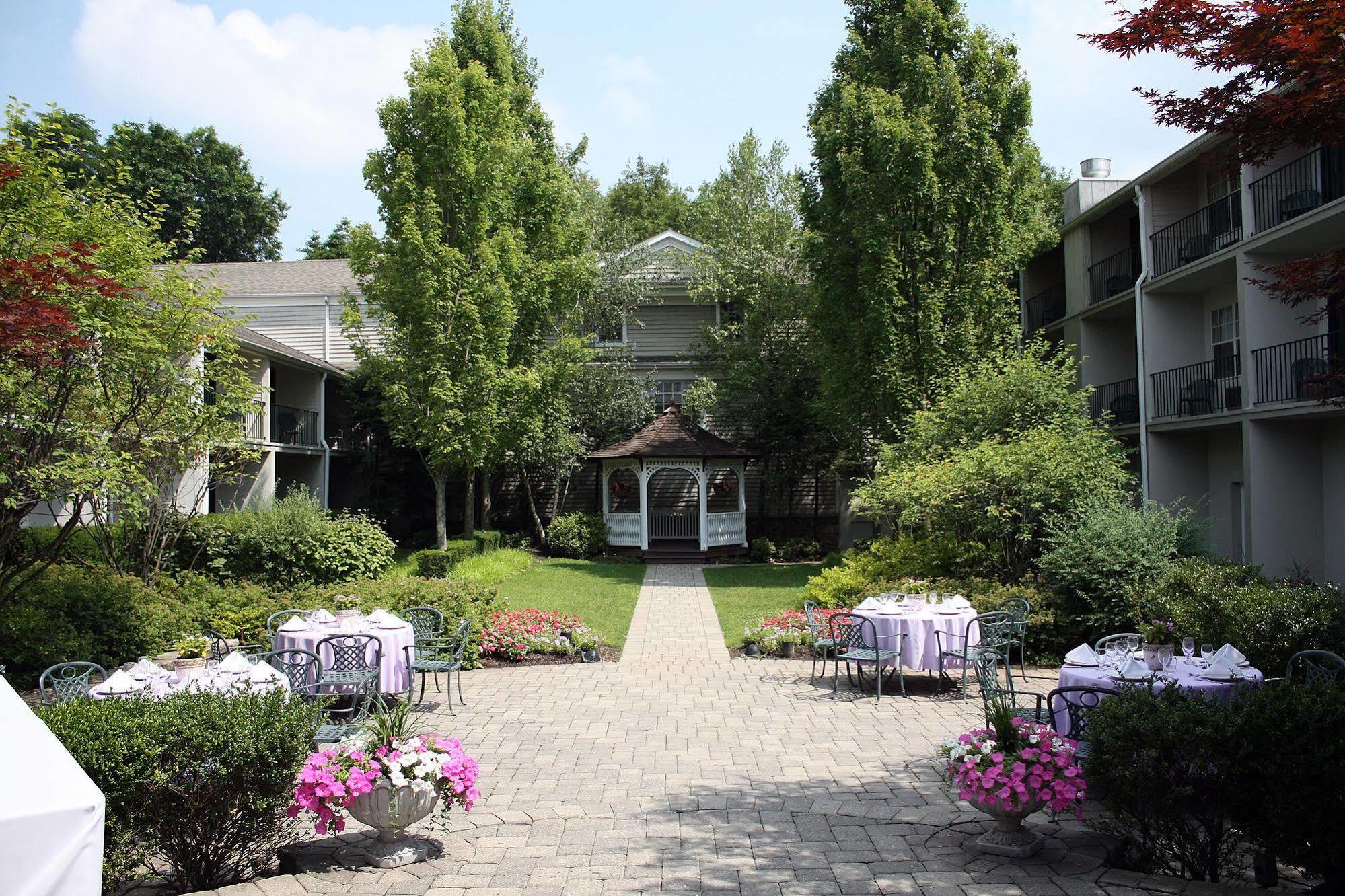 The Olde Mill Inn Basking Ridge Exterior photo