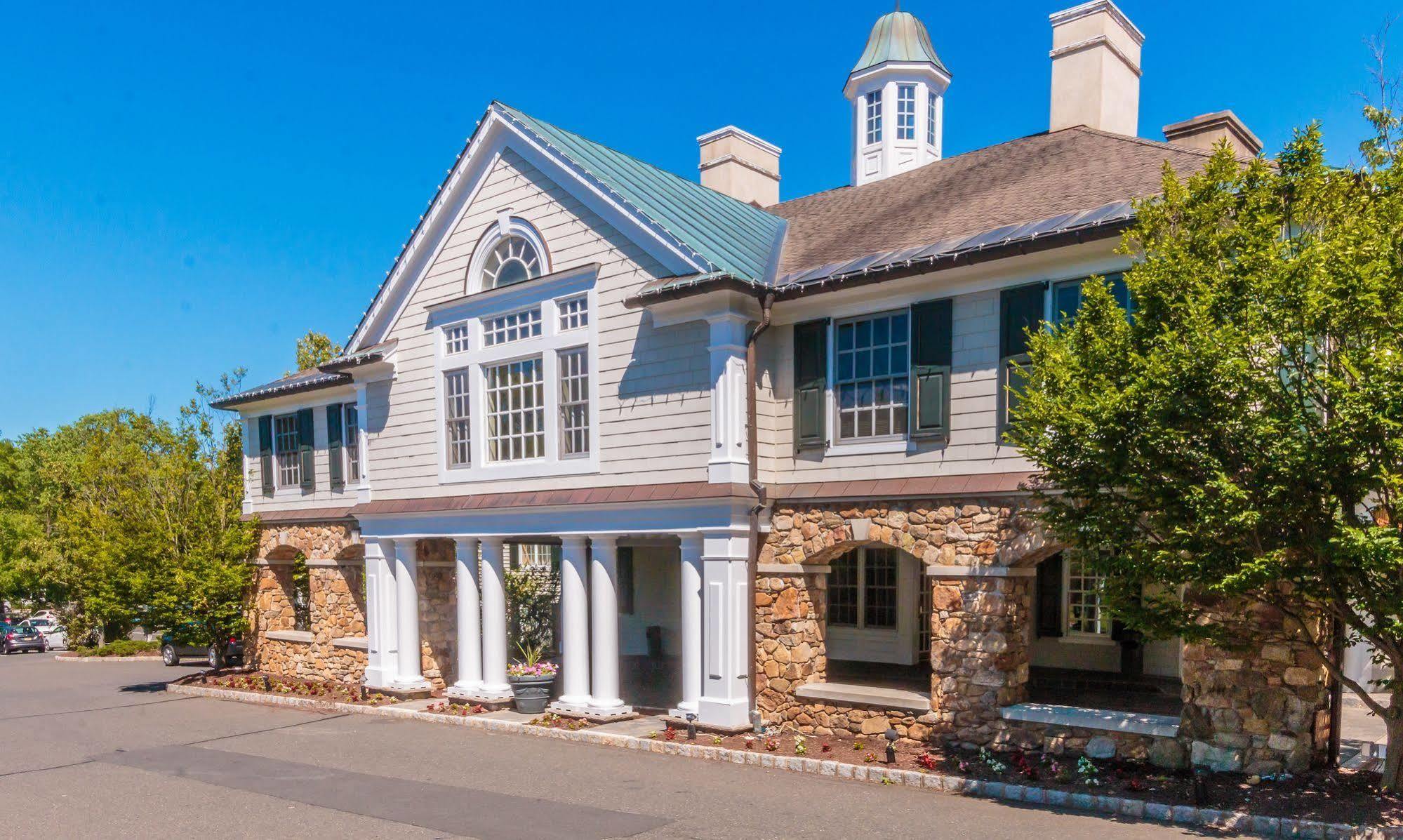 The Olde Mill Inn Basking Ridge Exterior photo